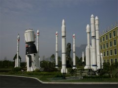 福建龙翔国防教育基地火箭模型